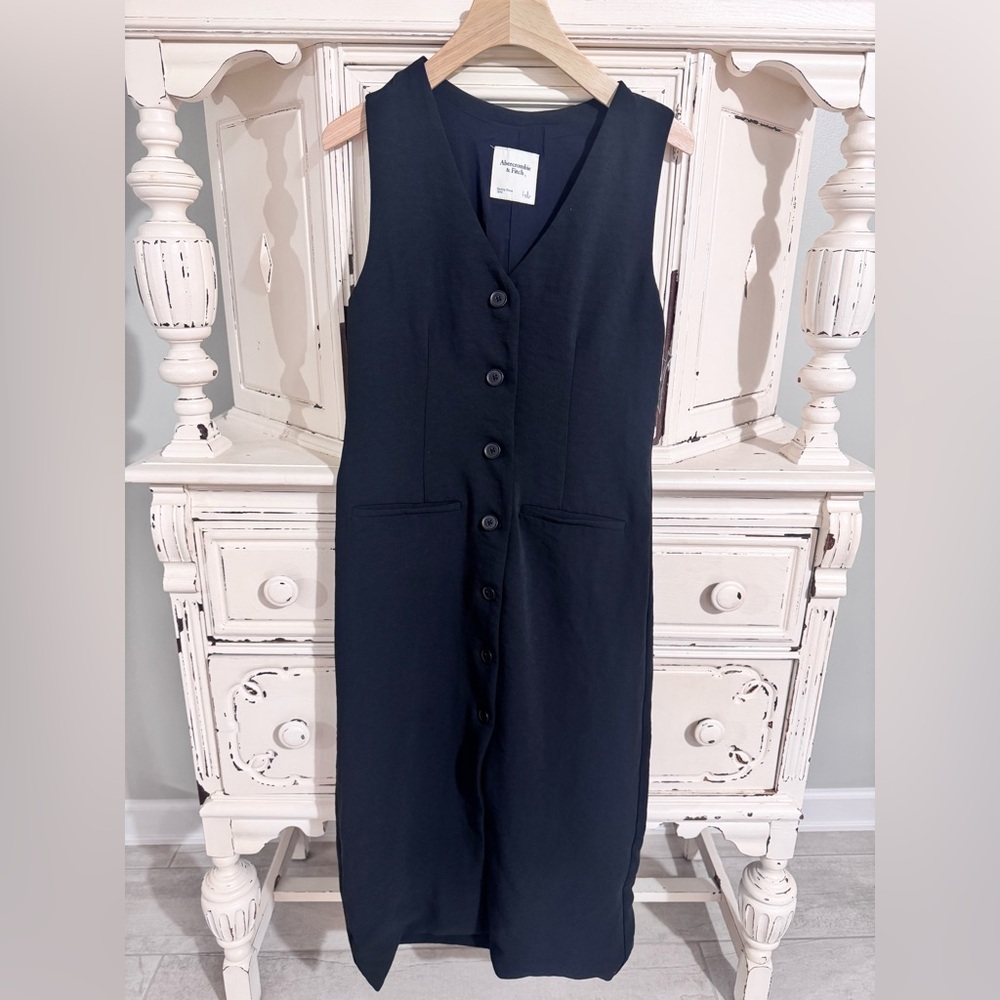 Abercrombie & Fitch Black Button-Down Dress